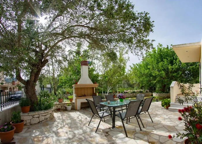 Nikis - Lefkada Private Parking Tatil Evi Lygia (Lefkada)